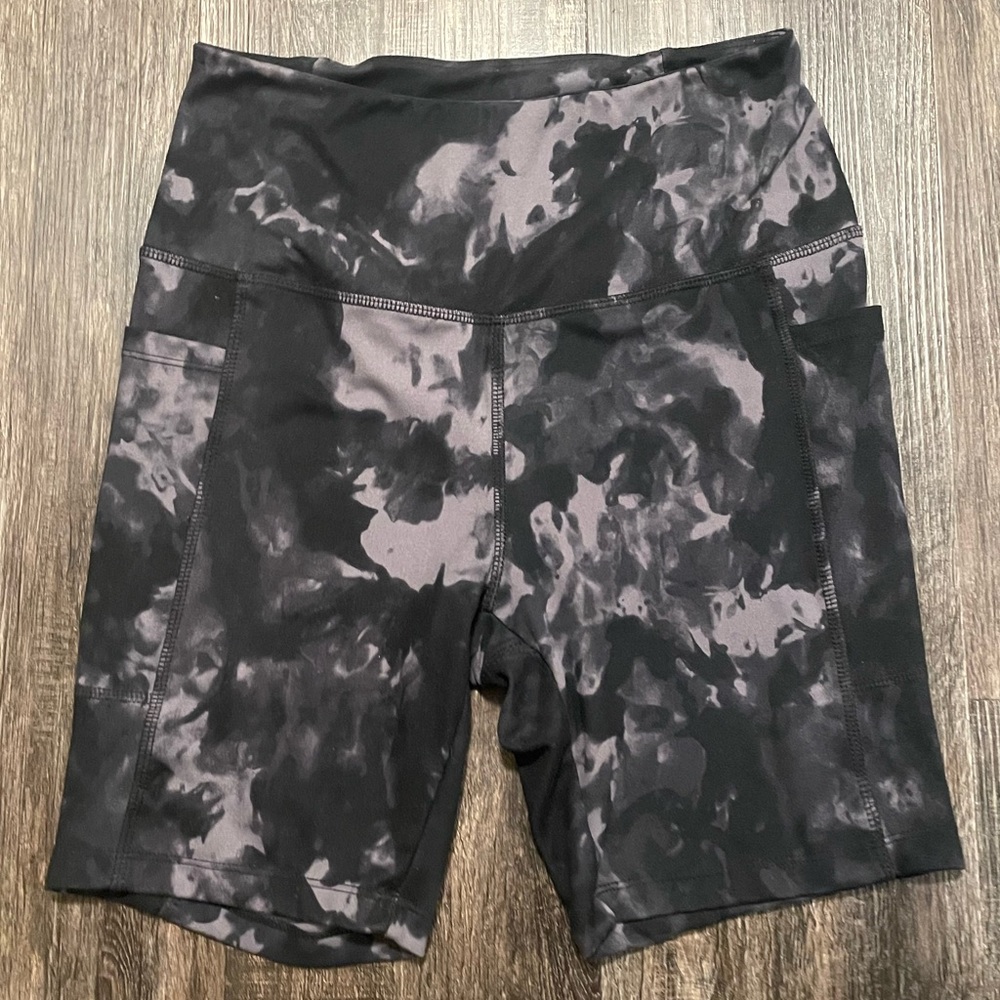 Danskin Athletic Shorts S